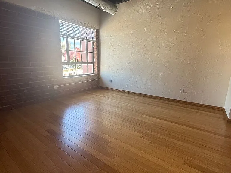 213 W Olive St #207 — Photo 6