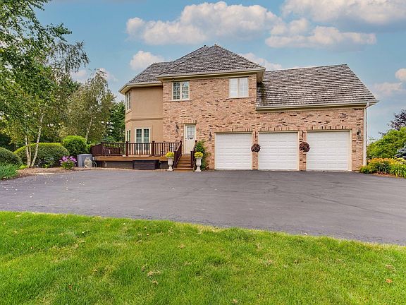 2nd image of 26809 W Lakeridge Dr