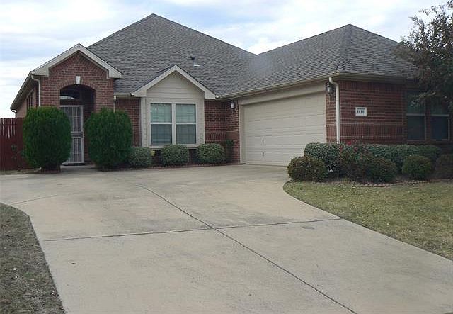 1st image of 1619 Northview Dr