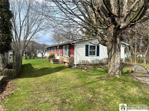 3280 Proctor Rd, Wellsville, NY 14895