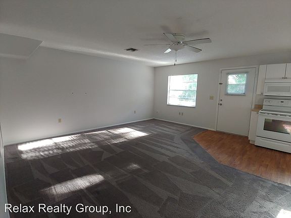 4th image of 5318 Desoto Pl APT B