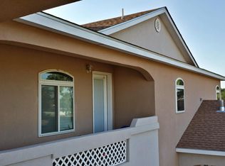 10 Cielo Escondido Ct, Los Lunas, NM 87031