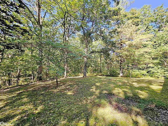 3rd image of 11345 Timberlake Dr