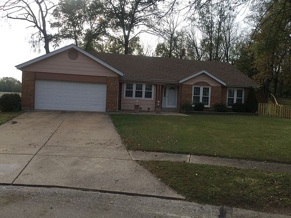 2nd image of 62 Dawnridge Dr