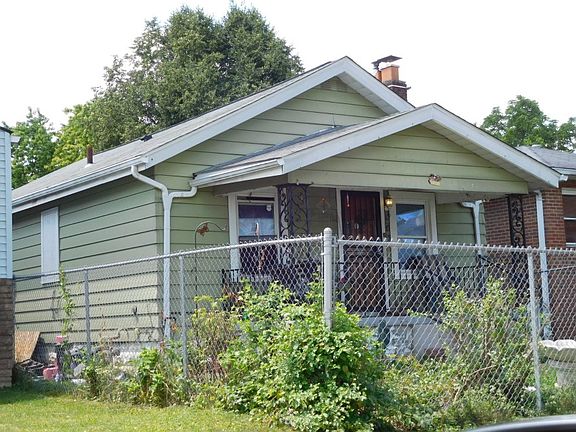 3rd image of 949 Campbell Ave