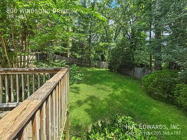 800 Windsong Dr — Photo 14