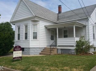 1001 W Wood St, Bloomington, IL