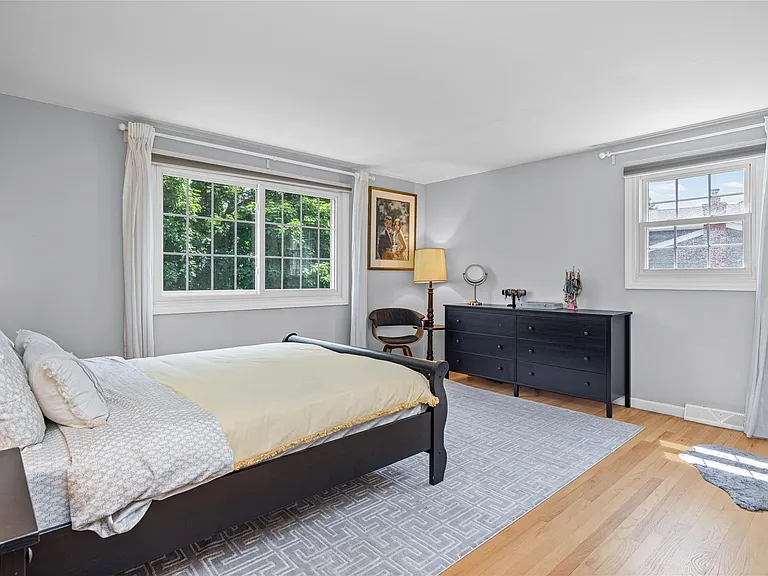 16610 Old Bedford Rd — Photo 25