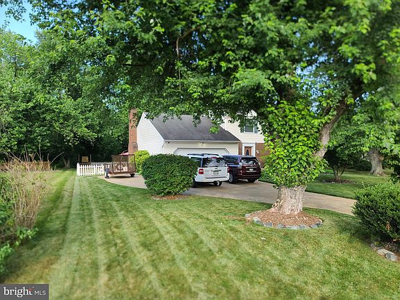 2nd image of 2061 Aquia Dr