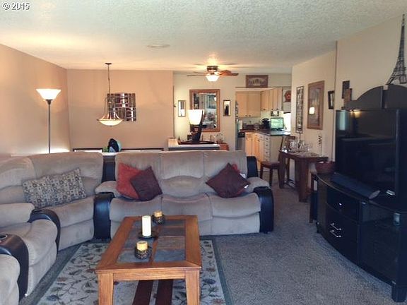 4th image of 14876 NE Rose Pkwy #60-B