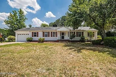 306 Forest Dr