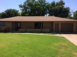 2513 6th Ave, Dodge City, KS 67801