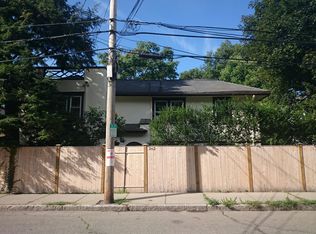 262 Tappan St, Brookline, MA 02445