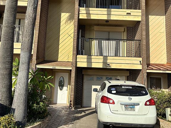 2nd image of 191 Isabella Point Dr