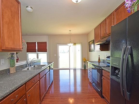 5th image of 7812 Hawksbury Ct