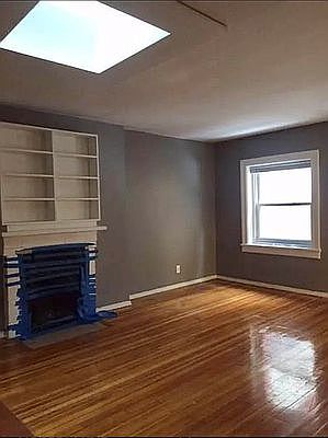 2nd image of 71 Irving Pl APT 4A