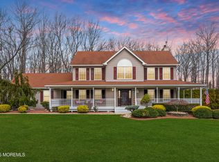 4 Carroll Ct, Jackson, NJ 08527