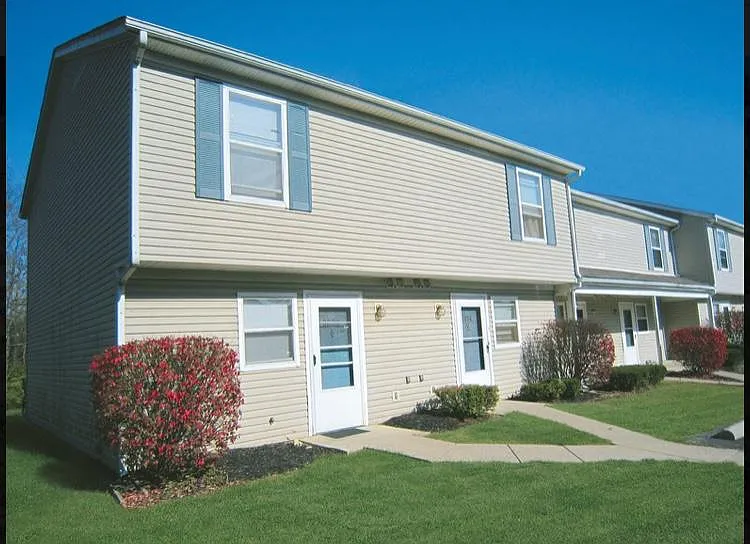 Rocky Creek Apartments — Photo 4