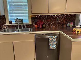 6 Carroll Rd, Richton, MS 39476