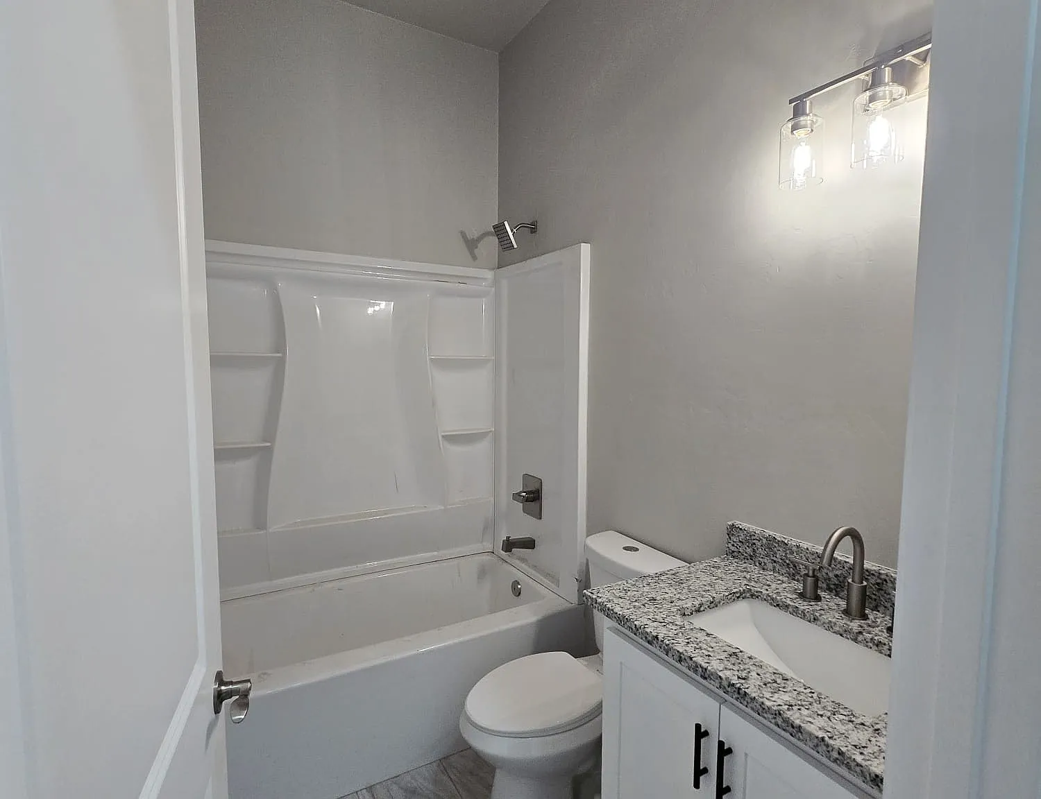 3 bed, 1568 sqft, $2,000 — Photo 1