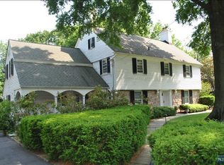 600 Summit Ave, Hackensack, NJ 07601