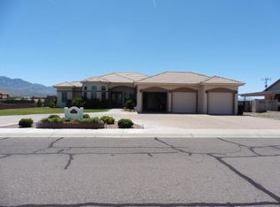 1544 S Mockingbird Loop, Thatcher, AZ 85552