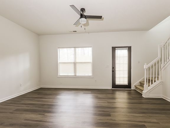 3rd image of 2555 Flat Shoals Rd APT 3005