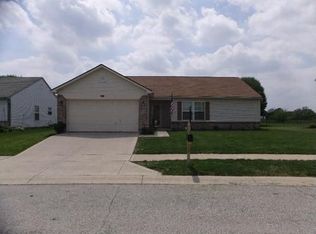 6332 Blakeview Dr, Indianapolis, IN 46235
