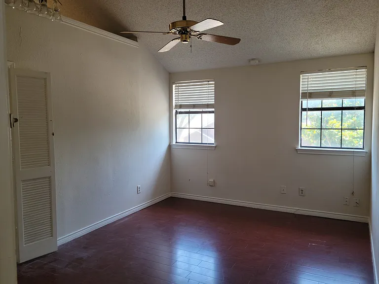 3411 Taurus Dr — Photo 10
