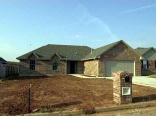 355 Timber Ridge Dr, Harrah, OK 73045