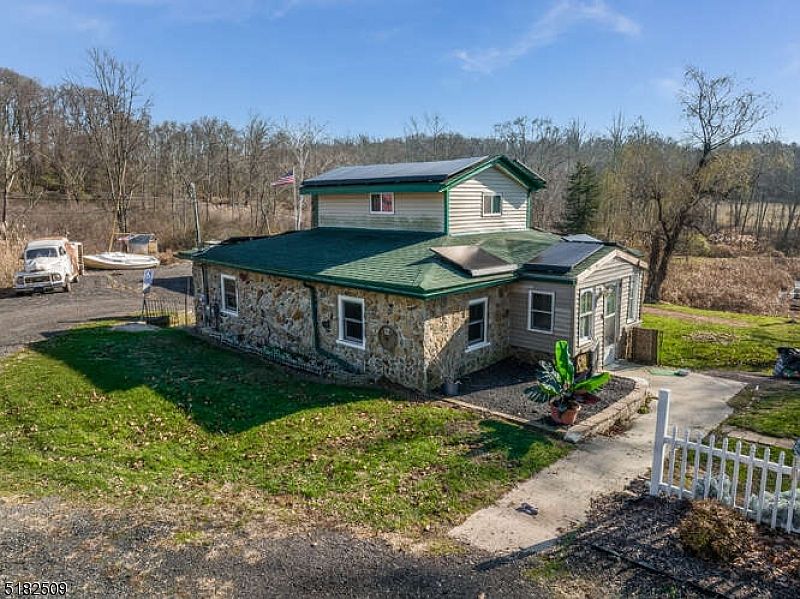 12 Farrell Ln, Glen Gardner, NJ 08826 Zillow