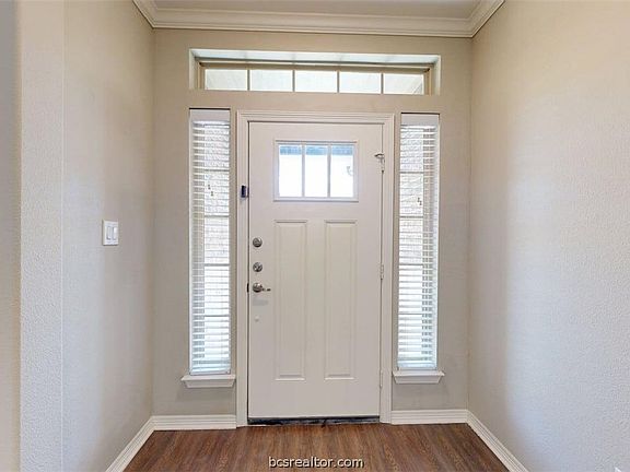 2nd image of 2137 Big River St