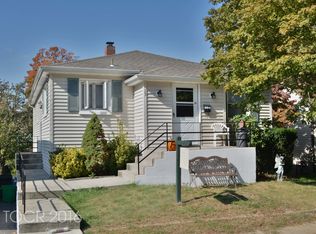 35 Oakdale Mnr, Suffern, NY 10901