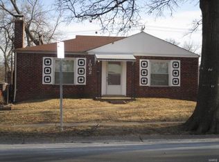 1062 Groby Rd, Saint Louis, MO 63130
