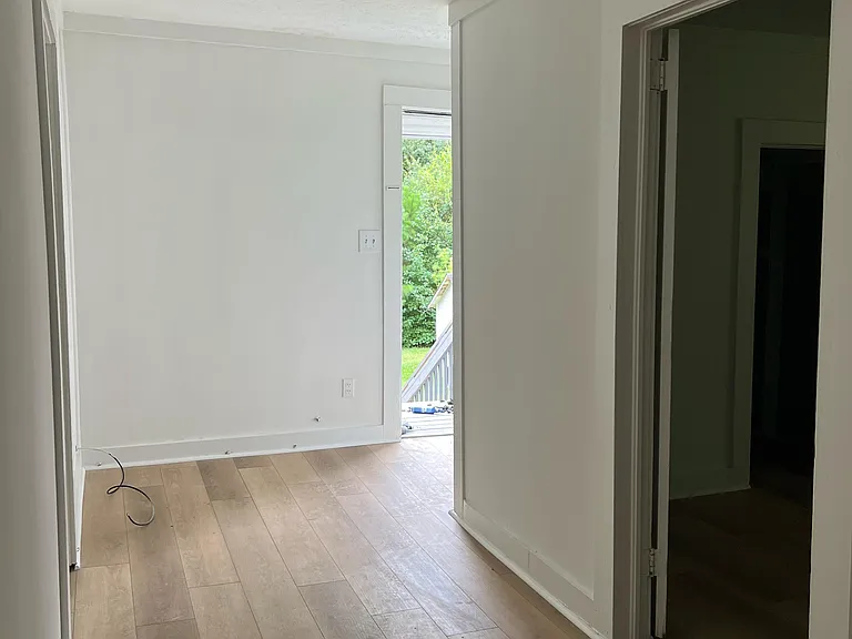 1613 Dewitt St #C — Photo 3