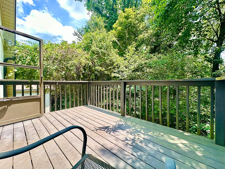 1012 Montreat Rd — Photo 9