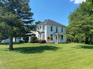 231 E State Highway 105, CERRO GORDO, IL 61818