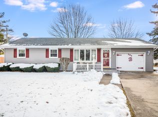 585 Thelma Ave, Manhattan, IL 60442