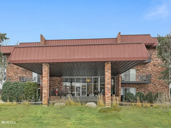 1041 W Ogden Ave APT 319, Naperville, IL 60563