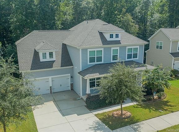 2nd image of 5913 Gilchrist Cir