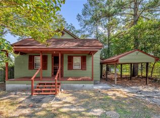 5349 Fountain Ln, Hope Mills, NC 28348