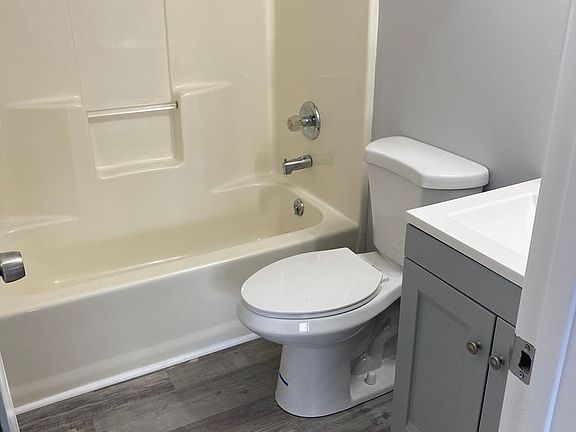3rd image of 307 Harrison St APT 307B