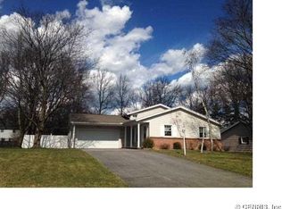 46 Alderwood Ln, Rochester, NY 14615