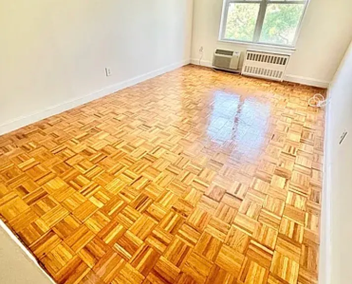 4430 Douglaston Pkwy #3B — Photo 12