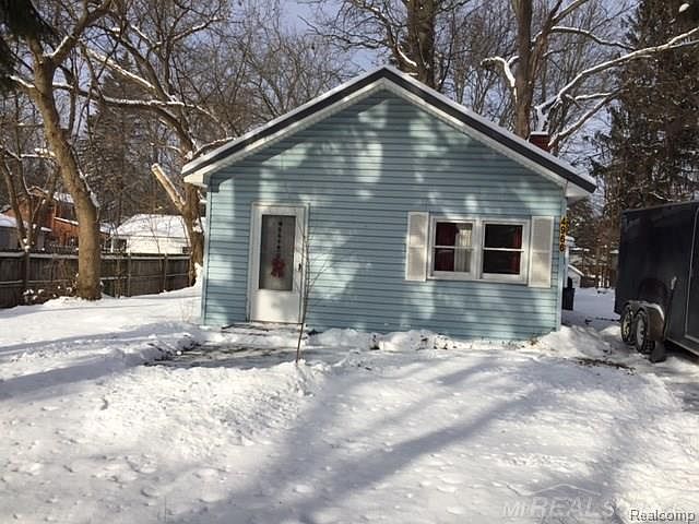 1st image of 4966 Hobson Ave