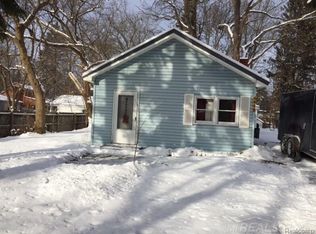 4966 Hobson Ave, Waterford, MI 48328