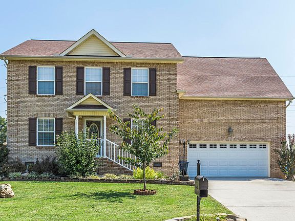 2nd image of 6308 Stillglen Ln
