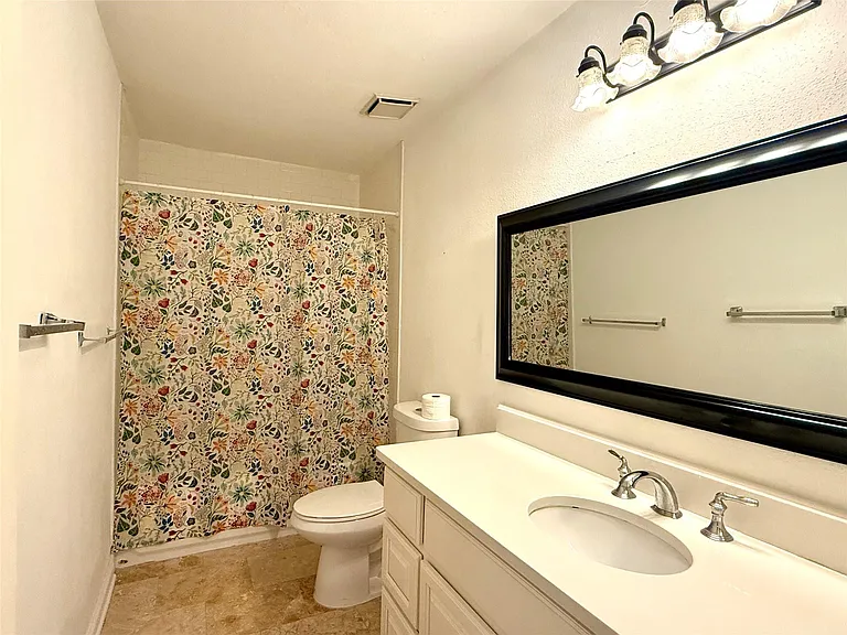 13222 Pebblewalk Cir N — Photo 26