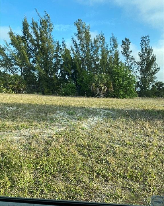 2nd image of 2505 SW 30th Terrace Cpe