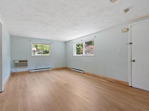 3rd image of 9 Wampus Ave APT 4